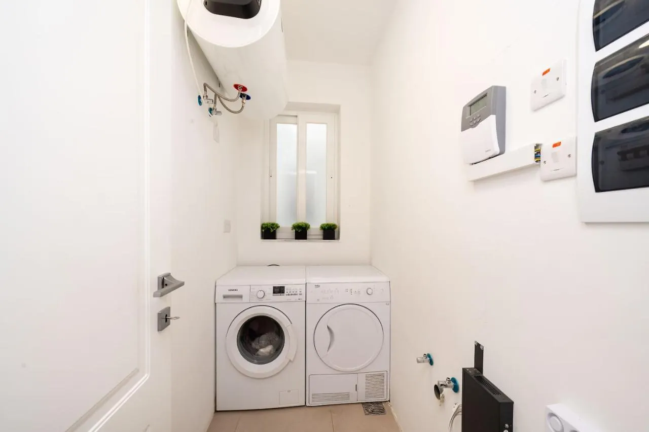 3-Bedroom Apartment Central St.Julian'S Saint Julian's 0*,